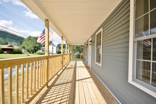 162 Rockland Rd, Roscoe, NY, 12776-6438 | Card Image