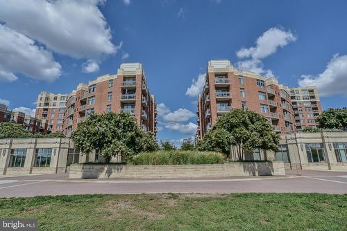 unit-228w-3600 S Glebe Rd, ARLINGTON, VA, 22202-2376 | Card Image