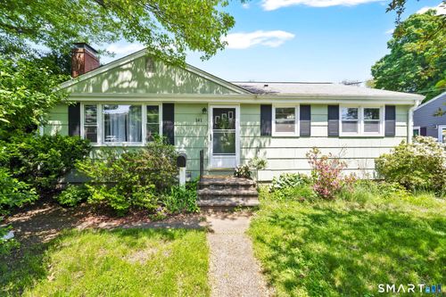 141 Tanner St, Manchester, CT, 06042-3268 | Card Image