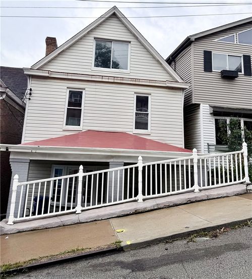 272 Lelia St, Mt Washington, PA, 15211-2330 | Card Image
