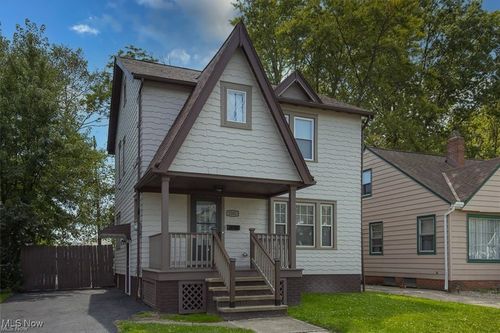 2301 Tuxedo Ave, Parma, OH, 44134-1544 | Card Image