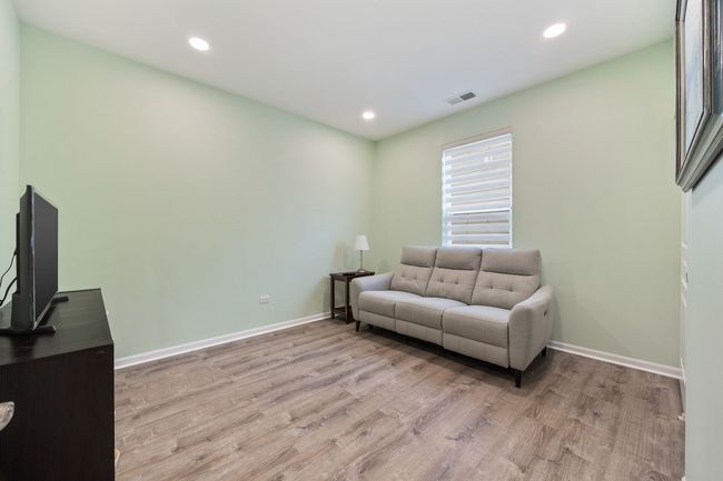 2543 Edgewater Dr, House other with 3 bedrooms, 2 bathrooms and 2 parking in Elgin IL | Image 23