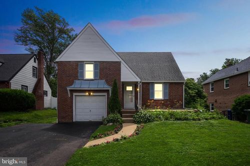 1233 East Ave, ABINGTON, PA, 19001-2446 | Card Image