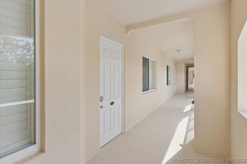 202-19 Harbour Isle Dr W, Fort Pierce, FL, 34949-2771 | Card Image