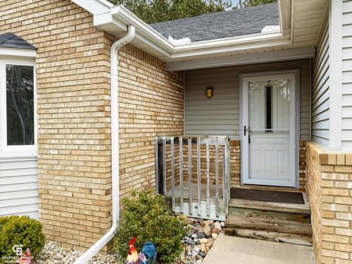 7262 Lakeshore Road, Burtchville Township, MI, 48059 | Card Image