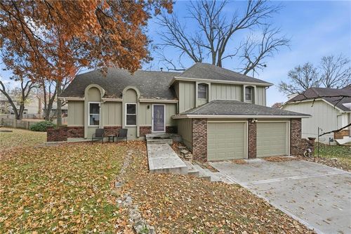 9201 W 48th Ter, Merriam, KS, 66203-1223 | Card Image