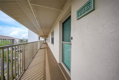 236 - 175 Kings Highway, Condo with 2 bedrooms, 2 bathrooms and null parking in Punta Gorda FL | Image 1