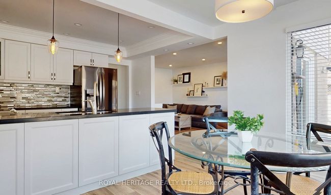 28 Cawker Crt, House other with 5 bedrooms, 4 bathrooms and 4 parking in Whitby ON | Image 13