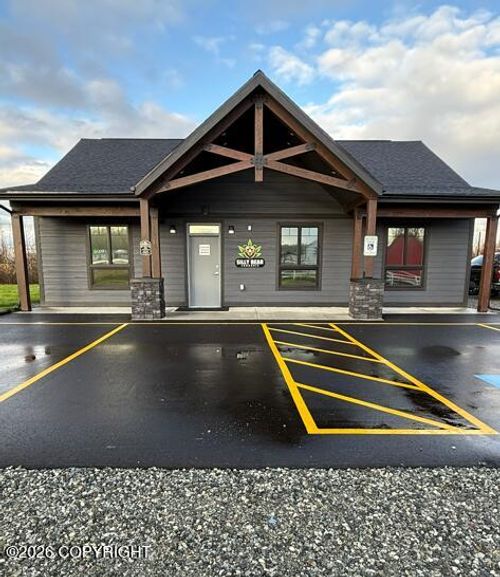 8620 W Guss Court, Wasilla, AK, 99623 | Card Image