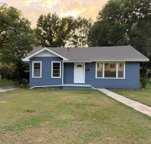 1213 Garrett Cir, Haynesville, LA, 71038-6315 | Card Image