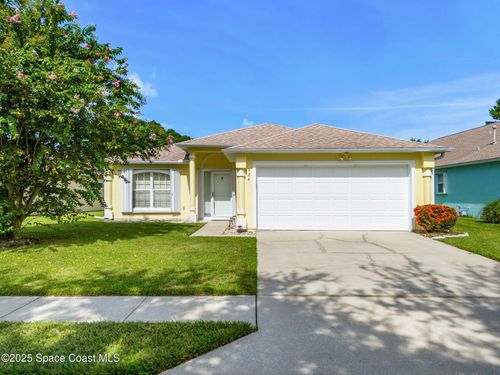926 Pine Creek Circle Ne, Palm Bay, FL, 32905 | Card Image
