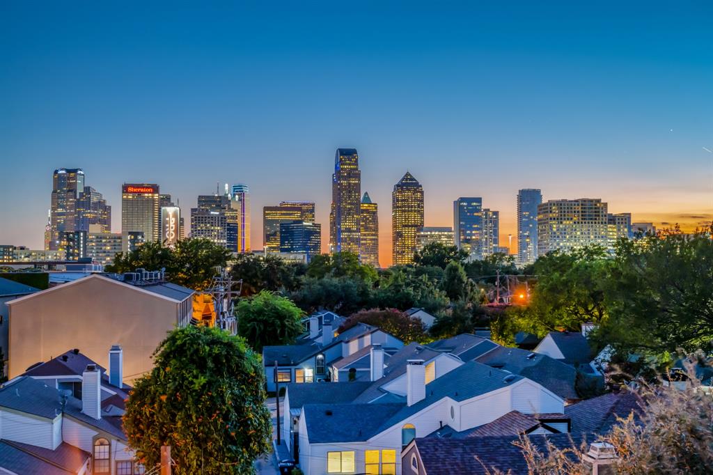 Pecos St, Dallas, TX 75204