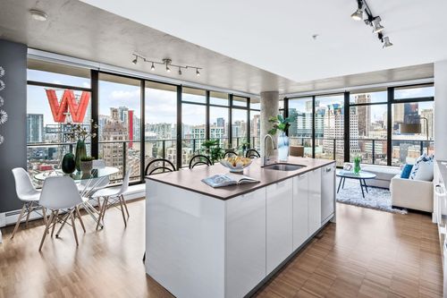 2105-108 W Cordova St, Vancouver, BC, V6B0G5 | Card Image