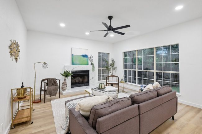 8308 Nairn Dr, House other with 3 bedrooms, 3 bathrooms and null parking in Austin TX | Image 12