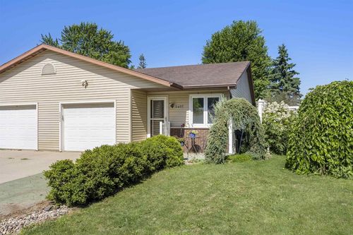 2407 S Schaefer Street, APPLETON, WI, 54915 | Card Image