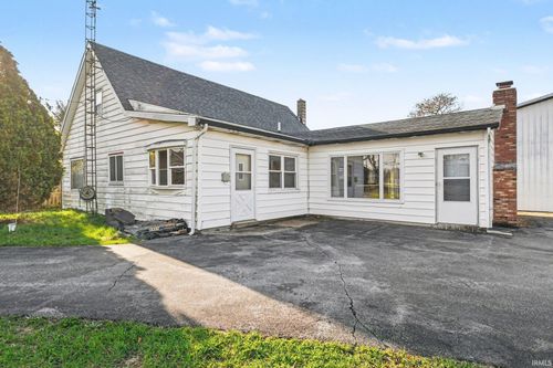 25412 State Road 2, South Bend, IN, 46619-4812 | Card Image