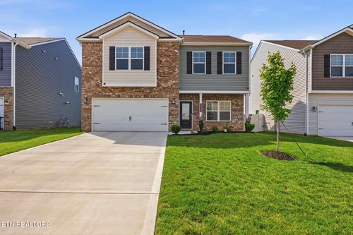 2402 Best Farms Ln, Maryville, TN, 37803-4708 | Card Image