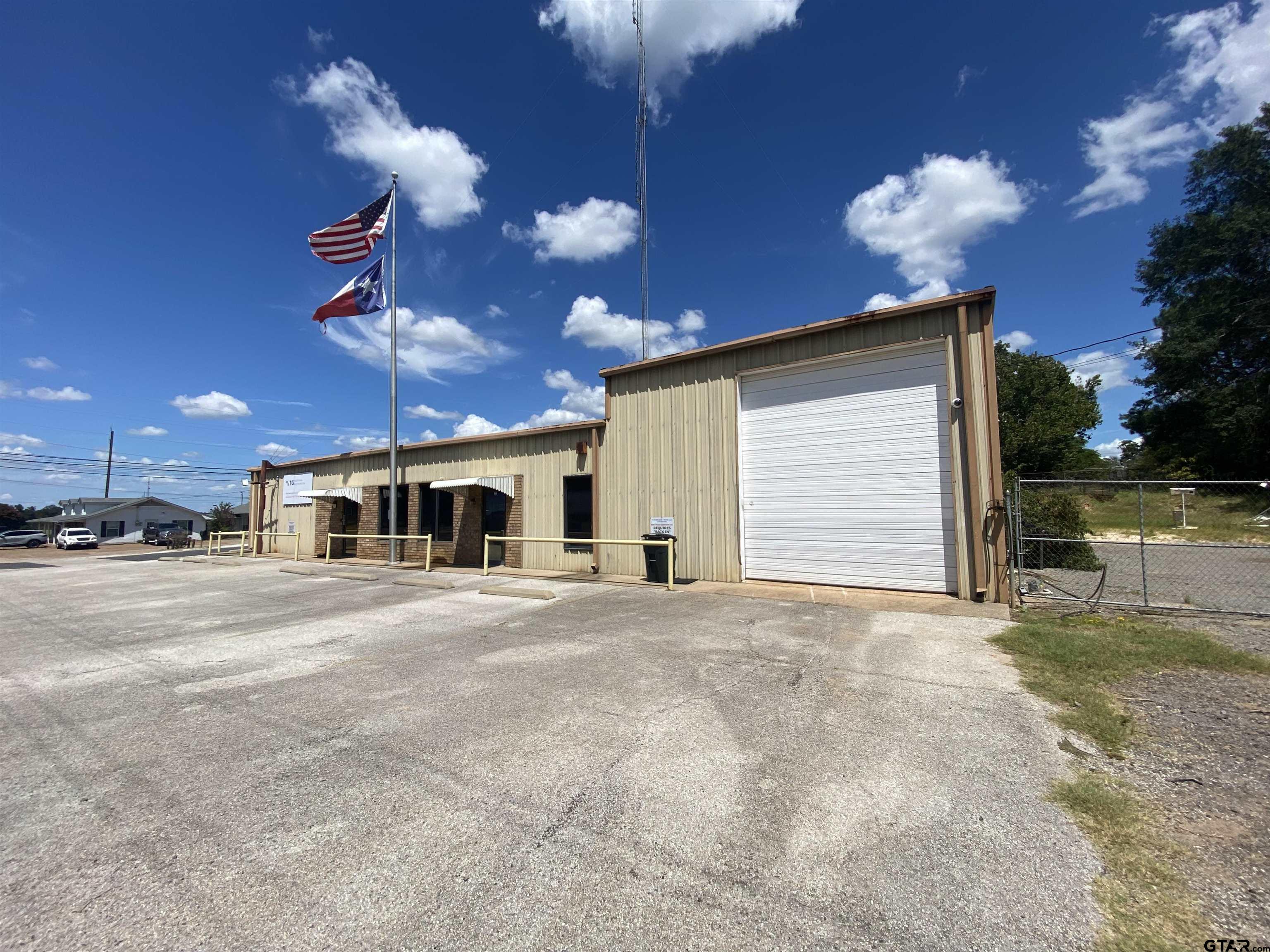 2300 State Highway 322 N, Henderson, TX 75652