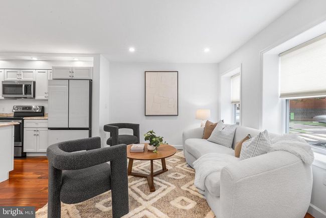2203 Race St, Townhouse with 3 bedrooms, 3 bathrooms and null parking in PHILADELPHIA PA | Image 15