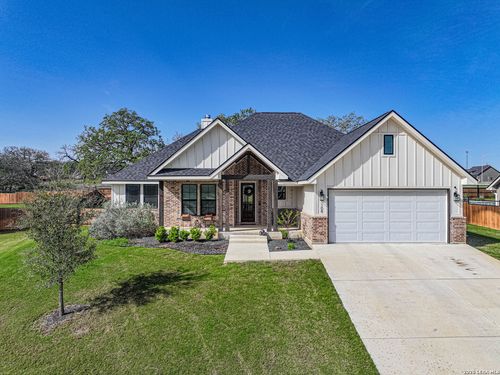 108 Juniper Pt, La Vernia, TX, 78121-0090 | Card Image