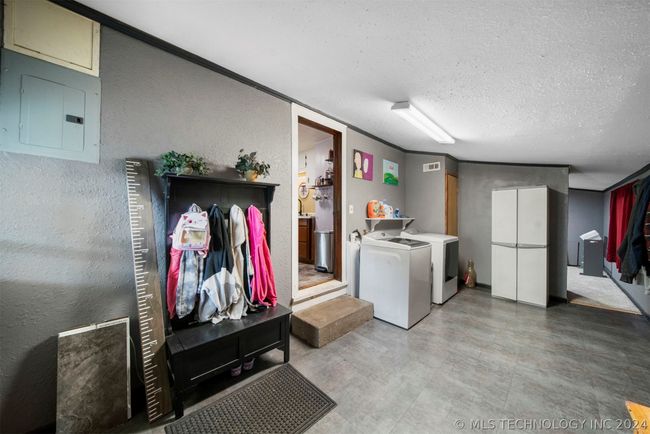 111 W Church Ave, House other with 3 bedrooms, 1 bathrooms and null parking in Fairland OK | Image 17