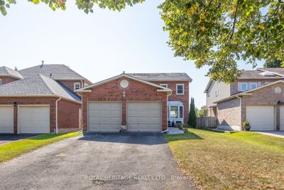 1168 Pebblestone Cres, House other with 3 bedrooms, 3 bathrooms and 6 parking in Pickering ON | Image 2