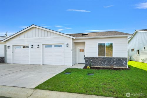 unit-5-3993 Gentlebrook Ln, Bellingham, WA, 98226-7185 | Card Image