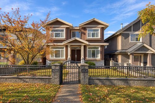 4205 Atlin Street, Vancouver, BC, V5R2B8 | Card Image