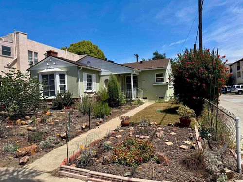 4721 Marlborough Drive, San Diego, CA, 92116 | Card Image