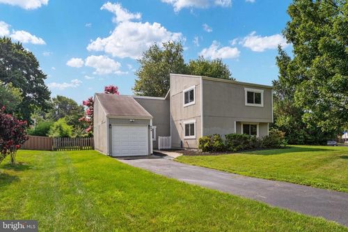 408 Arkansas Ave, HERNDON, VA, 20170-5480 | Card Image