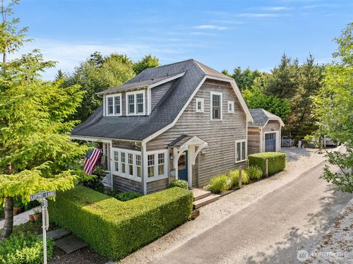 7 Lupine Ln, Pacific Beach, WA, 98571-5049 | Card Image