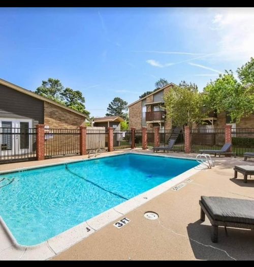 apt-a-2001 Wesley Dr, Arlington, TX, 76012-4953 | Card Image