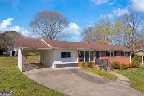 208 Cherry St, Toccoa, GA, 30577-6185 | Card Image