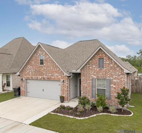 1210 Rustic Pine Dr, Baton Rouge, LA, 70820-2928 | Card Image