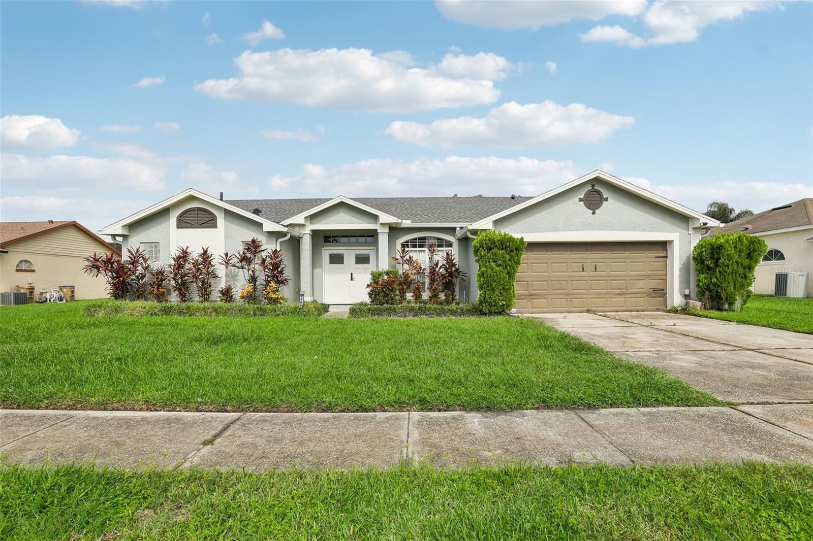 Middleton Cir, Kissimmee, FL 34743