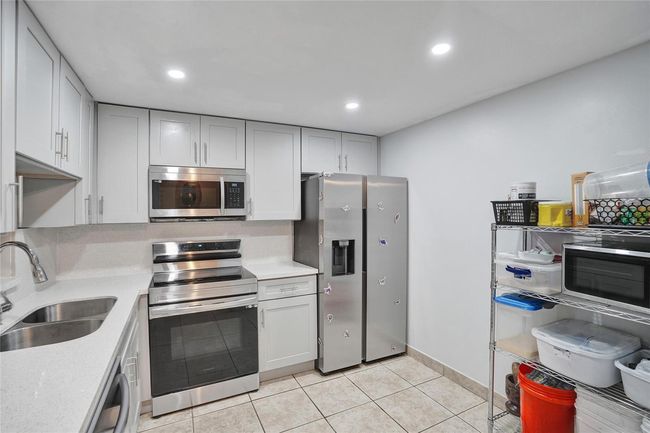 APT-101 - 7850 W Mcnab Rd, Condo with 2 bedrooms, 2 bathrooms and null parking in Tamarac FL | Image 21
