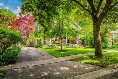 6 Torrance Cres, House other with 3 bedrooms, 2 bathrooms and 2 parking in Guelph ON | Image 2