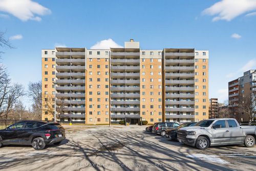 606-756 Kipps Lane, London, ON, N5Y4X9 | Card Image