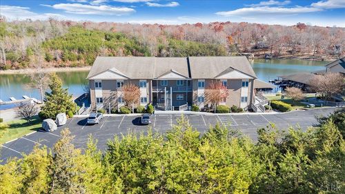 unit-37-1137 Mariners Way, Huddleston, VA, 24104-4292 | Card Image