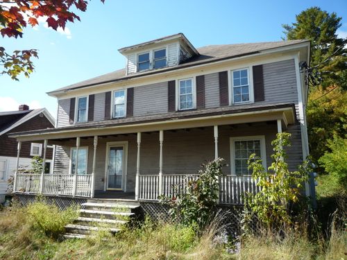 177 Emmons St, Dannemora, NY, 12929-7736 | Card Image