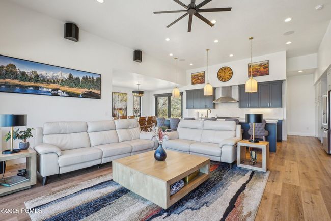 11332 N White Tail Ct, Home with 4 bedrooms, 4 bathrooms and null parking in Hideout UT | Image 35