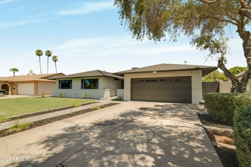 1062 E Watson Dr, Tempe, AZ, 85283-3033 | Card Image