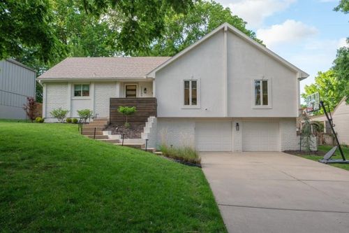 11108 W 99th Ter, Overland Park, KS, 66214-2565 | Card Image