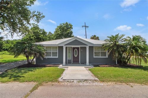 178 E Pipeline Dr, Buras, LA, 70041-4208 | Card Image
