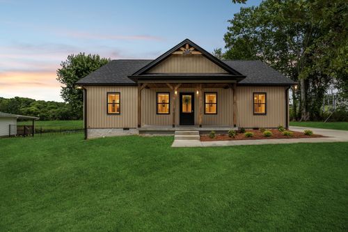 52 Hickman Hwy, Gordonsville, TN, 38563-2040 | Card Image