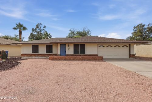 620 S Essex Ln, Mesa, AZ, 85208-1938 | Card Image