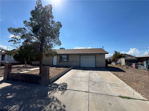 1917 Allen Ave, Henderson, NV, 89011-4214 | Card Image