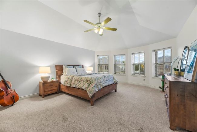 Bedroom 2: Upstairs Primary bedroom with ensuite bathroom. | Image 30