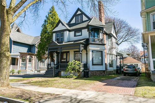 1-500 Oxford St, Rochester, NY, 14607-3224 | Card Image