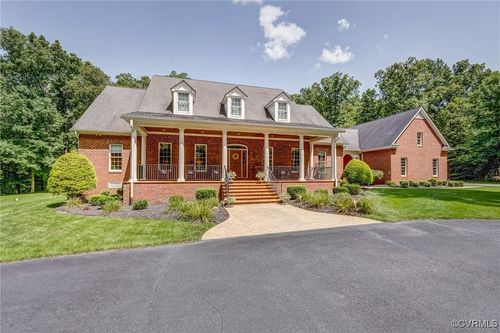 10100 Tripps Ln, Mechanicsville, VA, 23116-4898 | Card Image